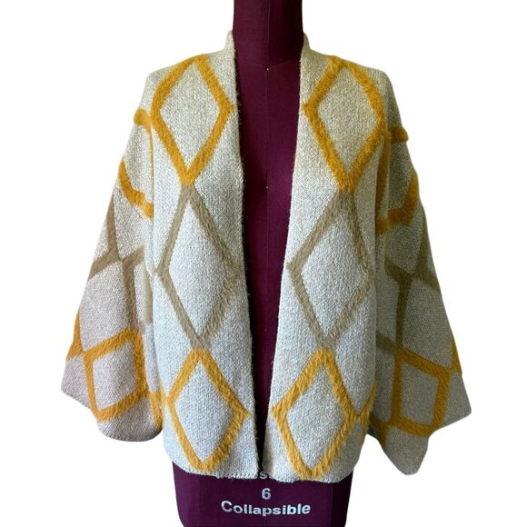 Anthropologie Akemi + Kin Sedona Textured Diamond Kimono Cardigan Open Front Cre - Picture 2 of 9